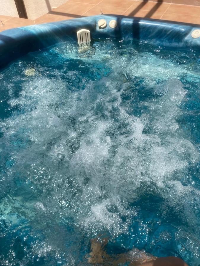 Bea Laguna Beach Vera Playa - Private Jacuzzi 外观 照片